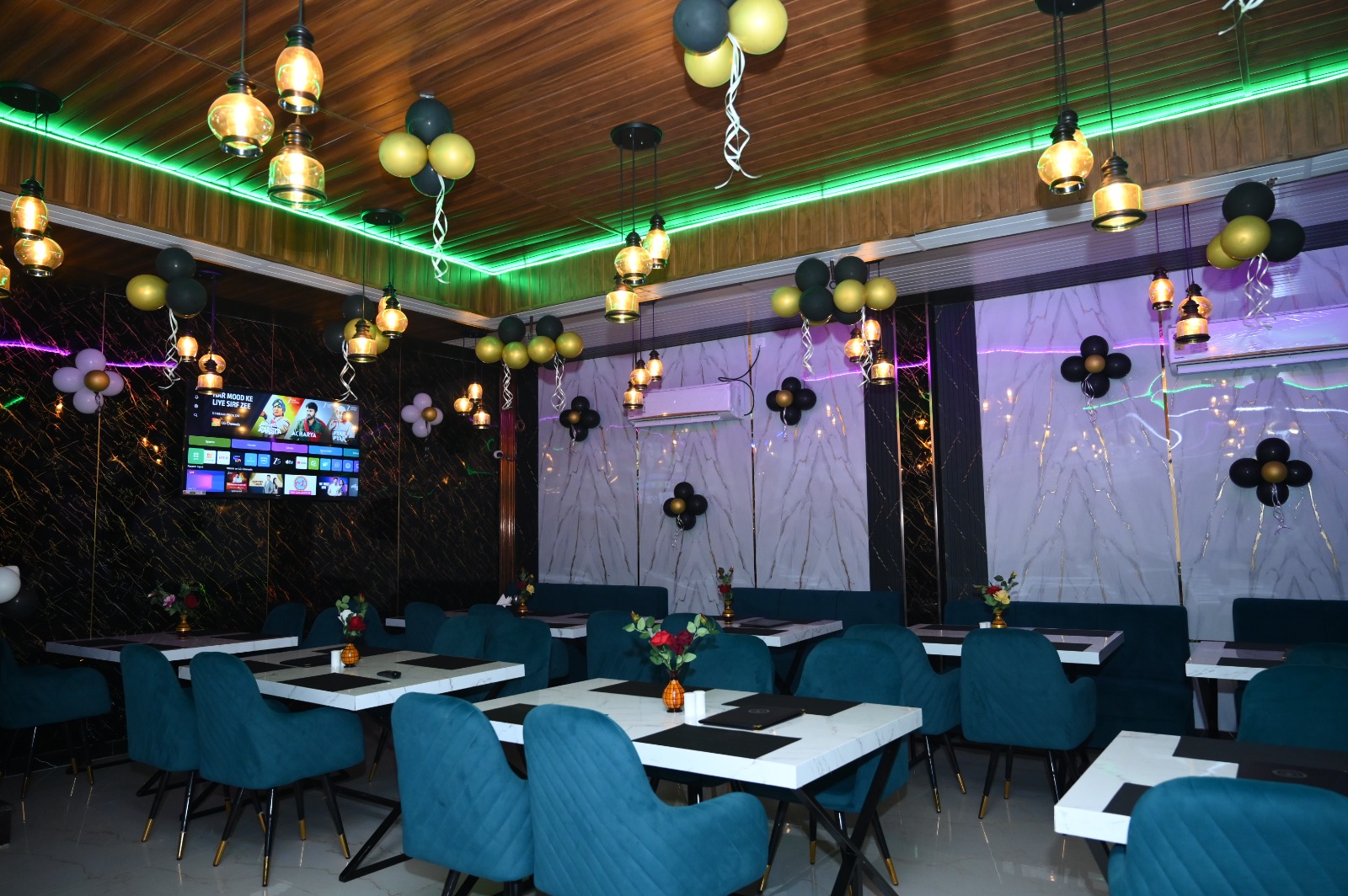 Shreeadi Restaurant Royal Interior